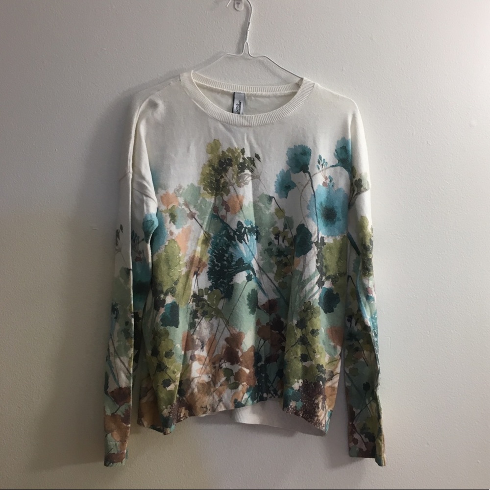 Pull & Bear floral sweater